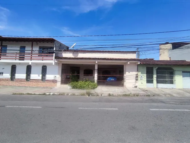 Casa 100m² com 3 quartos em Barcelona - Serra - ES