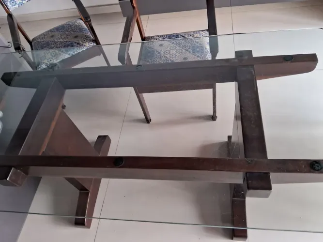 Mesa 1,60x0,80 e 4 cadeiras