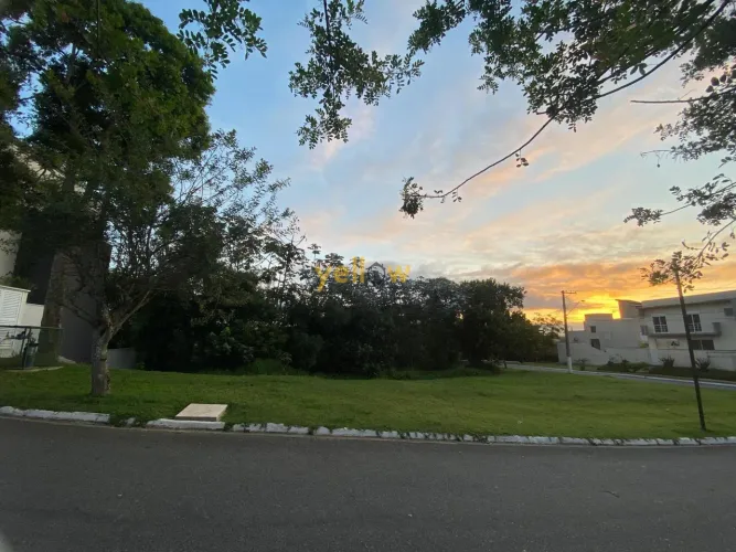 Terreno de Condominio em Cezar de Souza - Mogi das Cruzes, SP