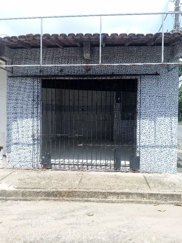 ALUGA-SE PONTO COMERCIAL