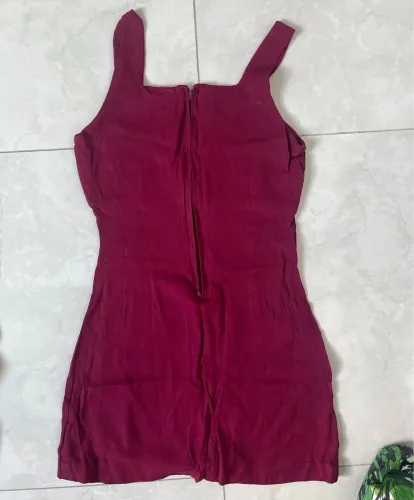 Vestido de crepe com renda Guipir, TAM. M.