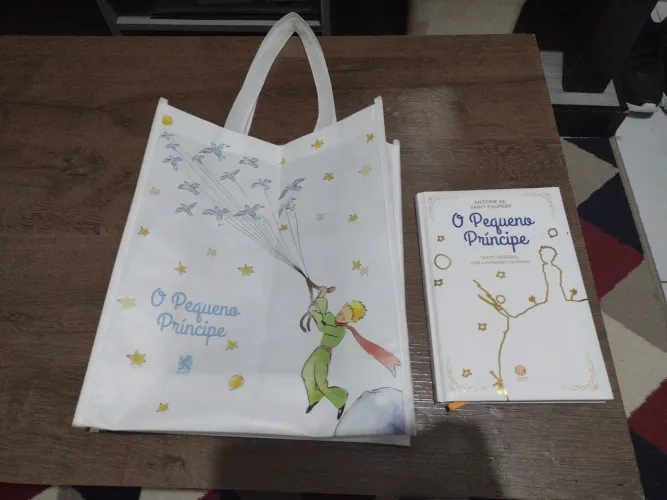 Bolsa Bag e Livro O Pequeno Príncipe