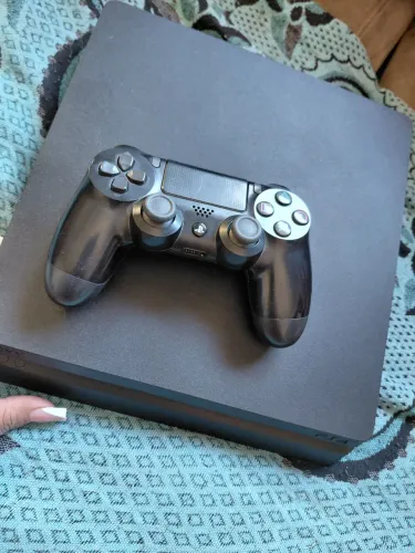 Olá vendo ps4 em estado otimo
