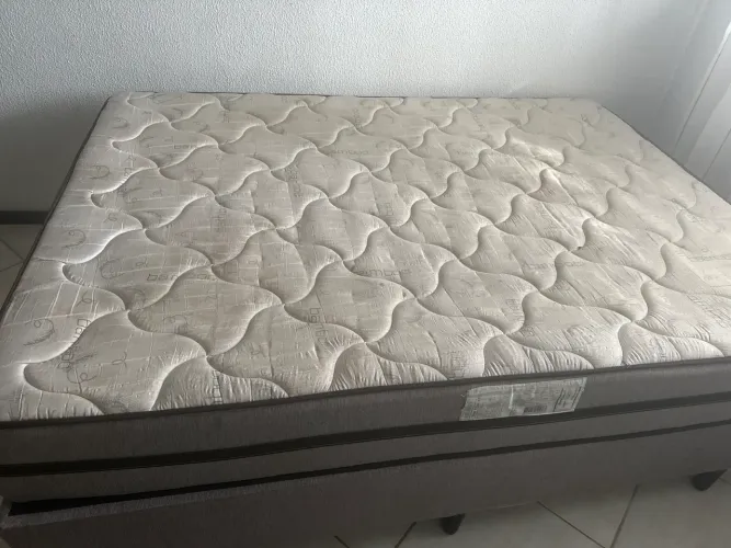 Cama box