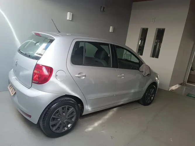 Volkswagen Fox 1.0 MI Total Flex 8V 5P 2013