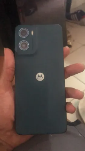 Vendo Celular só está com trinco mais tá novo 