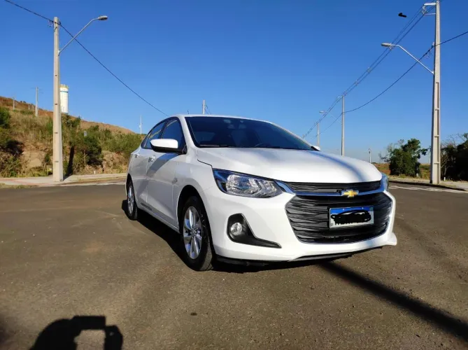 Chevrolet Onix Plus LTZ 1.0 12V TB Flex Aut. 4P 2022