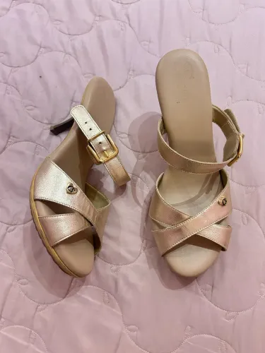 salto tamanco carmen steffens y2k anos 2000