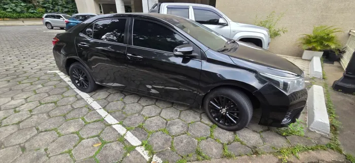 Toyota Corolla GLI 1.8 Flex 16V Mec. 2016