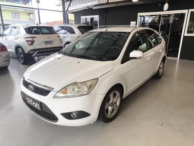 Ford Focus 2.0 16v/ 2.0 16V Flex 5P 2013