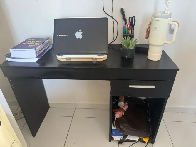 Mesa de estudo/ birô de escritório