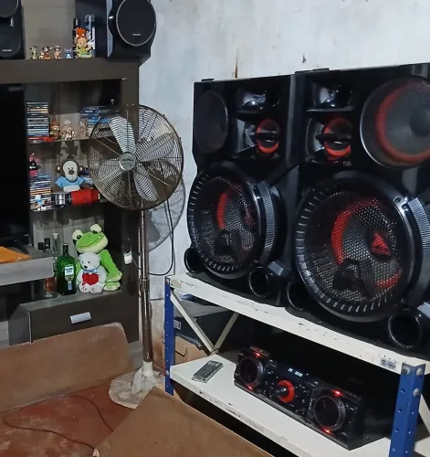 Vendo ou troco um som Xbooo