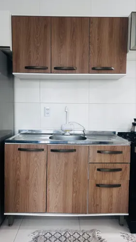 Cozinha usada | Armário, pia e nicho para microondas