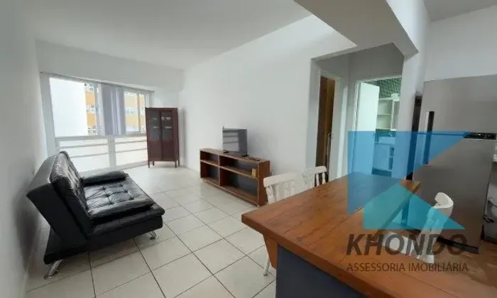 Apartamento para locação na Rua Bela Cintra