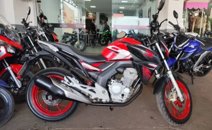 Honda CB250F Twister 2020
