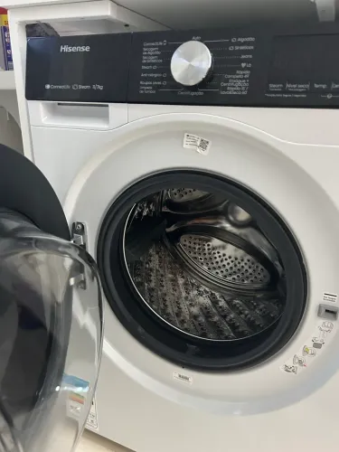 Máquina de lavar roupas (Lava e Seca)