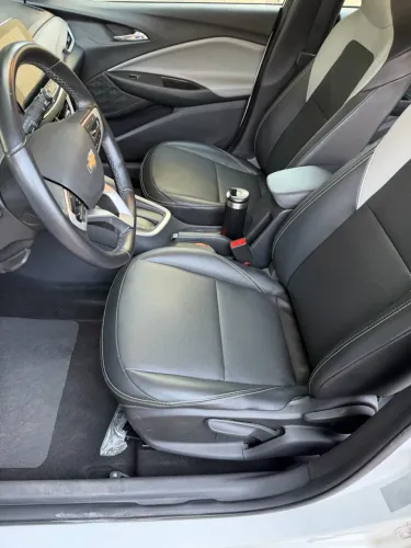 Chevrolet Onix Hatch Premier 1.0 12V TB Flex Aut. 4P 2025