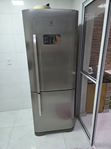 Geladeira Electrolux inverse 454l