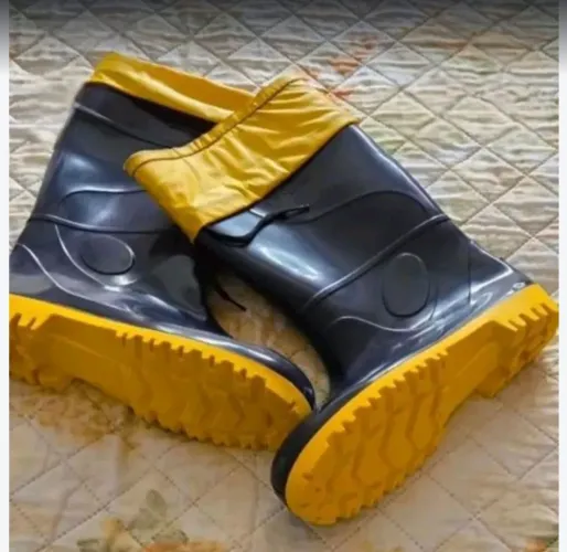 Bota de borracha