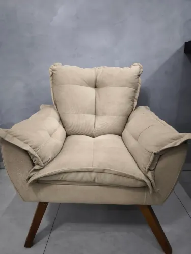 Kit 2 Poltronas De Madeira Maciça Com Almofada Veludo Bege - Alto Reqinte