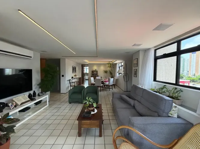 Apartamento Exclusivo à Venda em Manaíra | 216m² | 4 Suítes