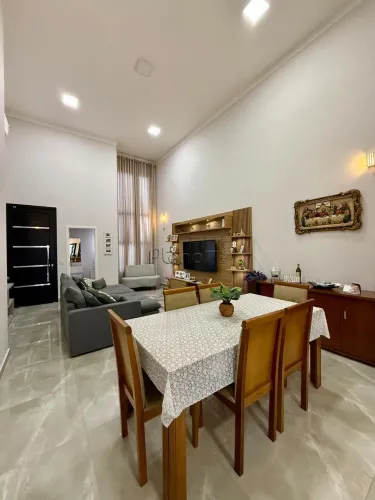 Casa à venda em Campinas, Swiss Park, com 3 suítes, com 200 m²