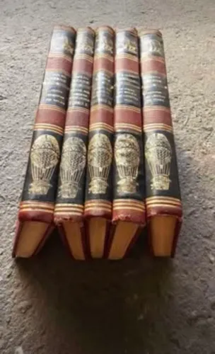Kit 5 livros capa dura de (Jules Verne) em bom estado