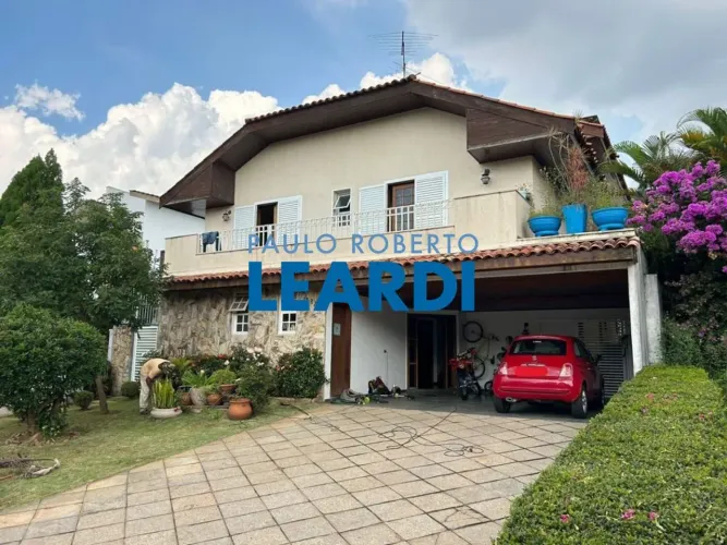 CASA EM CONDOMÍNIO - ALPHAVILLE - SP