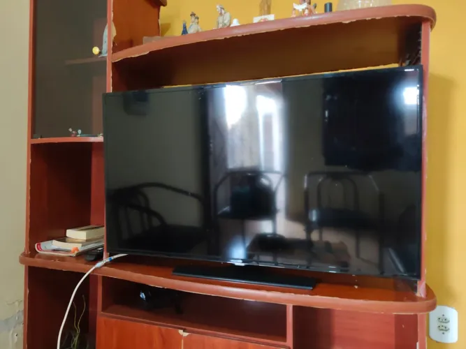 TV Samsung 45 pol, retirada de peças.