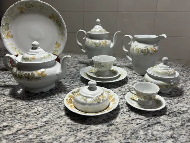 Jogo de café, chá e bolo Schmidt 34 peças 