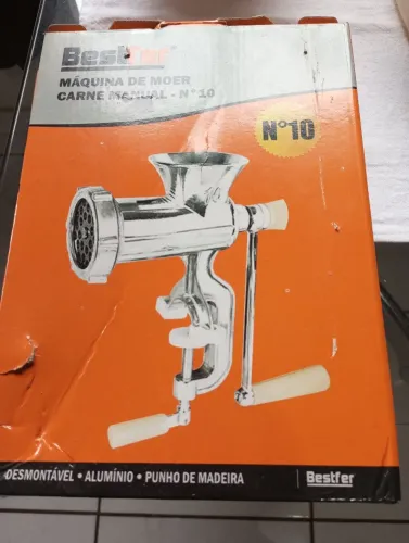 Vendo este moinho de moer carne não entrego 
