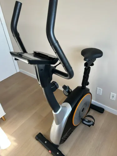 Bicicleta de academia