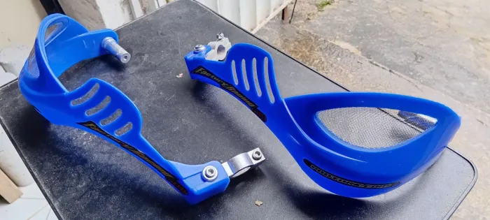 PROTETOR DE MÃO PROTORK COMPATIVEL PARA QUALQUER MOTO