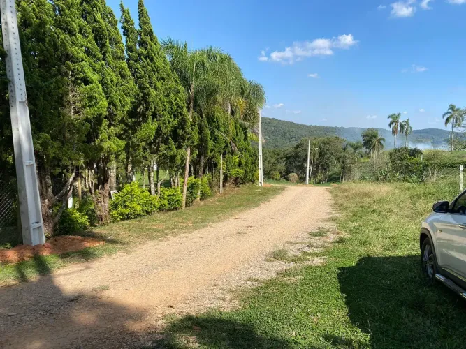 Lote de 1000m² em condominio com Água e Energia!