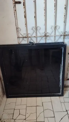 Janelão de vidro 
