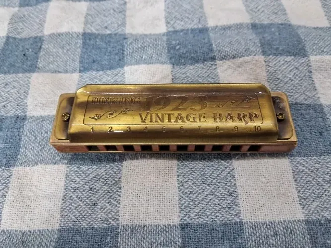 Harmônica Gaita de Boca Hering Vintage Harp em Dó