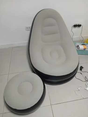 Poltrona e puff inflável singles size