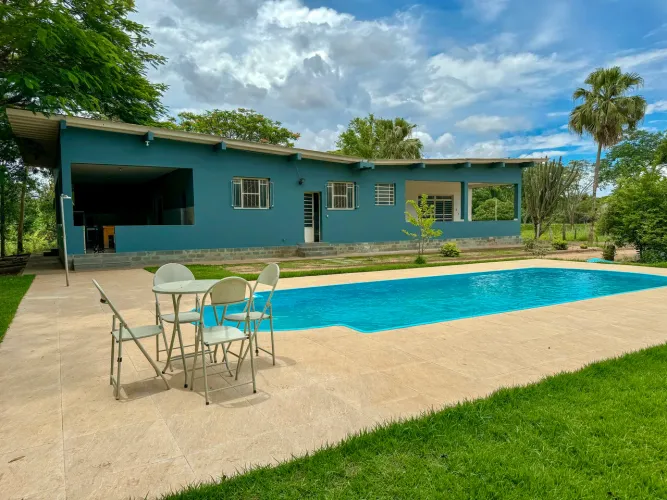 Feriado 7 de setembro, Fazenda com Piscina, em Três Marias/MG.