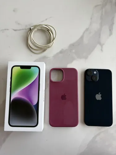iPhone 14 128GB Preto - IMPECÁVEL