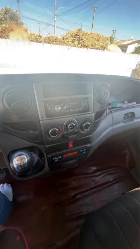 Caminhão Iveco Daily 7 lugares