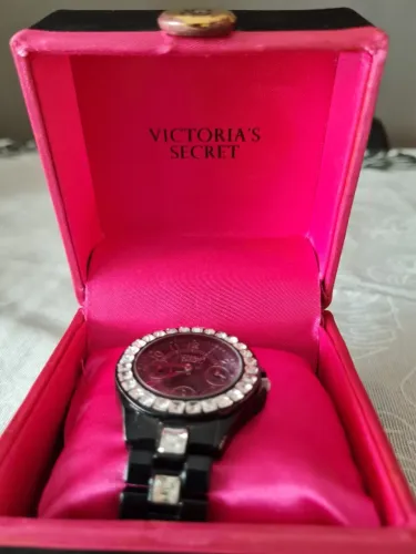 Relógio Victoria's Secret