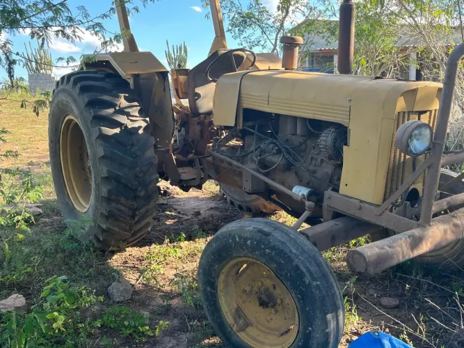 Trator Valmet 85