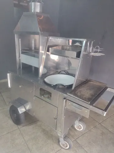 Carrinho espetinho, salgados, batata frita