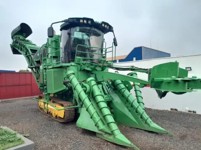 COLHEDORA CANA JOHN DEERE CH570 1L
