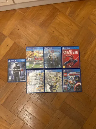 Jogos de PS4: Uncharted 4, Pes2018, God of War, Spider-Man, GTA V, Fifa17, outros