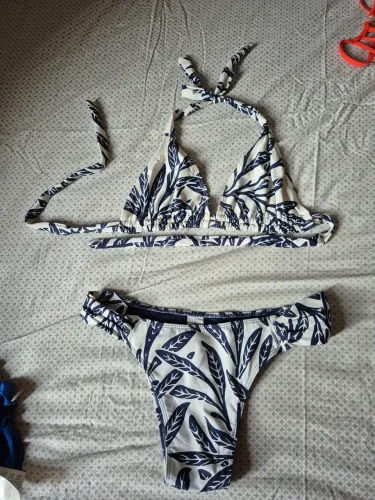 Biquíni estampado lindo G!