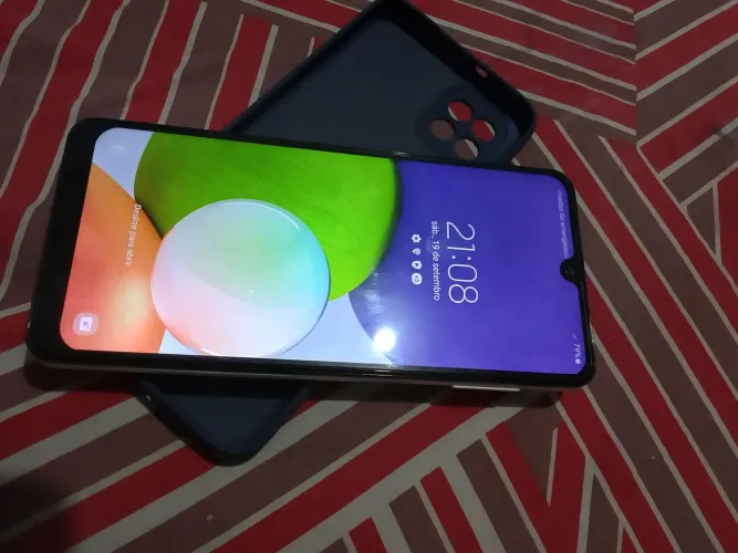VENDE-SE CELULAR A22 SEMINOVO
