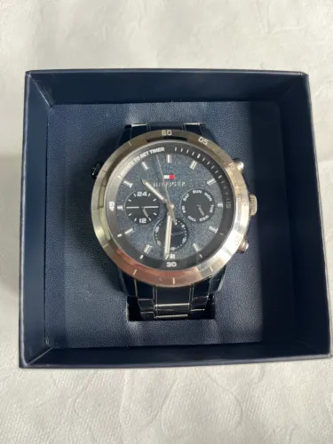 Relógio Tommy Original semi novo Troy 1792104