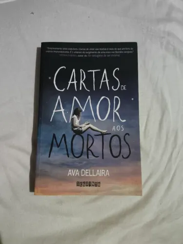 Carta de amor aos mortos