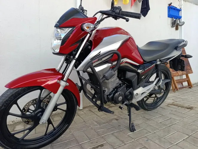 TITAN 160 ÚNICO DONO